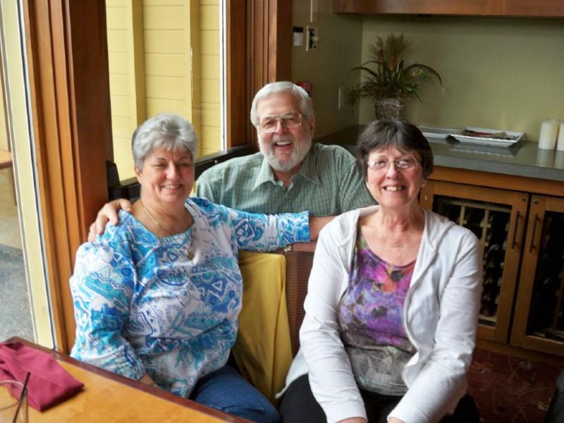 CANDOERs at Dinner